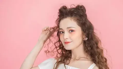 联合国大会抓拍 财长短信泄密